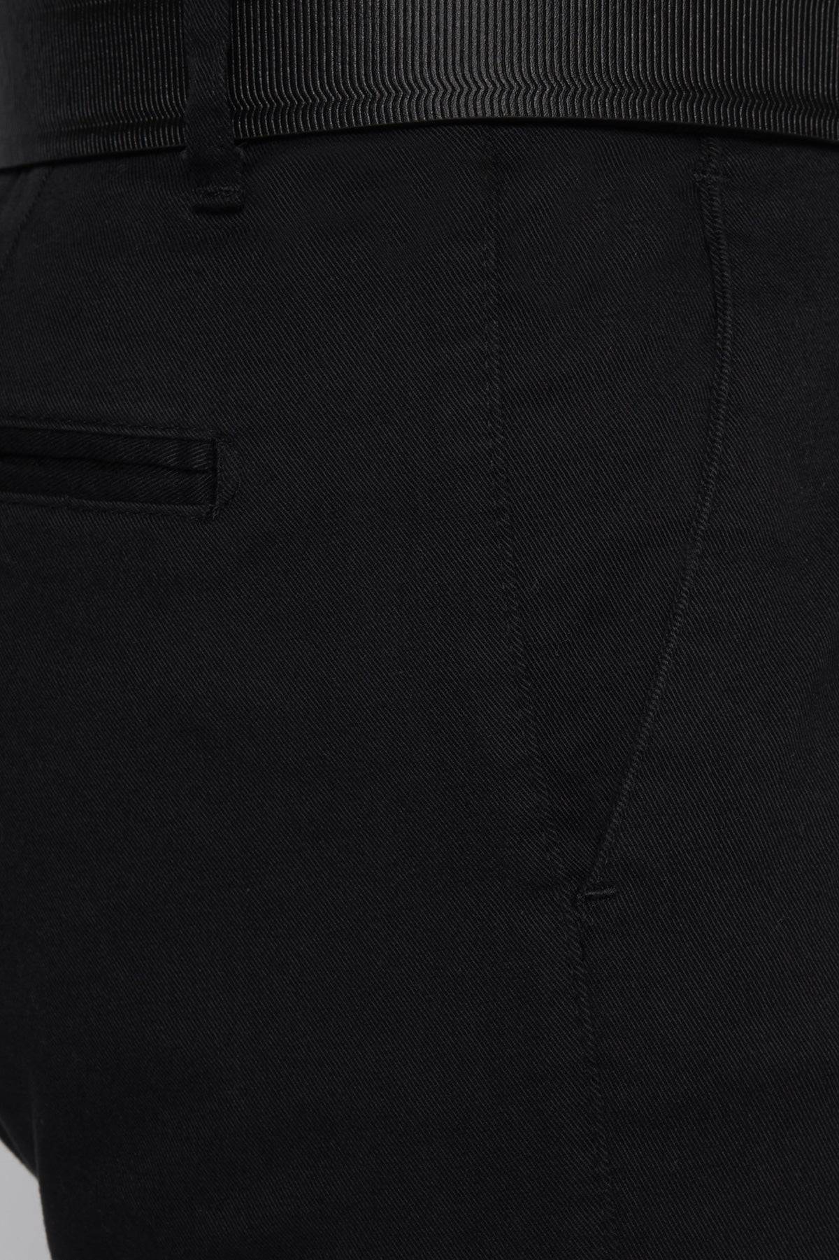 The Timeless Chino (Black)