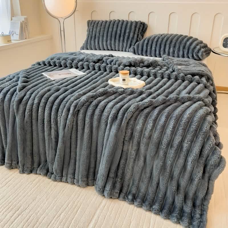Ultra-Soft Double-Sided Fleece Blanket – Gray