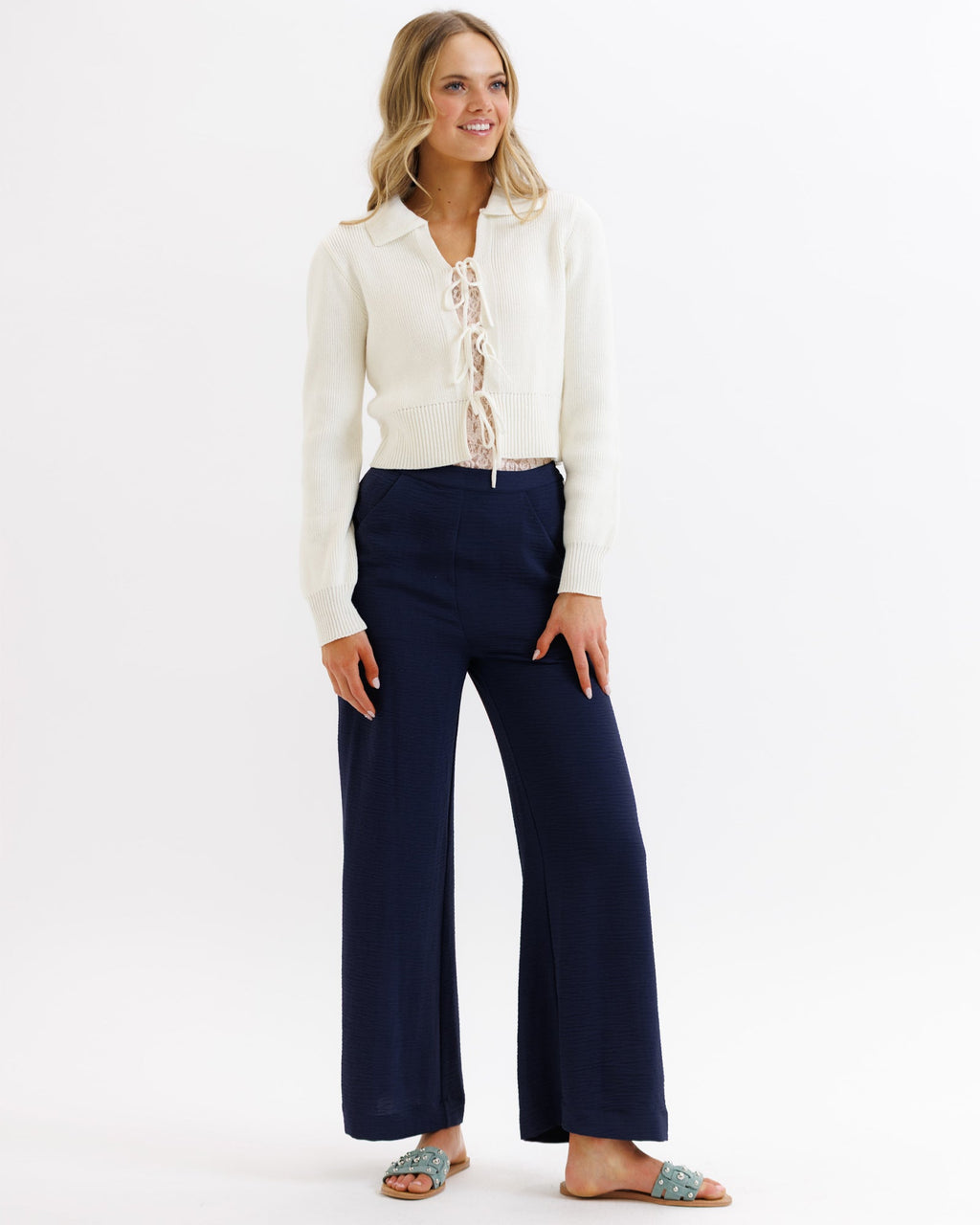 Wide-leg pants