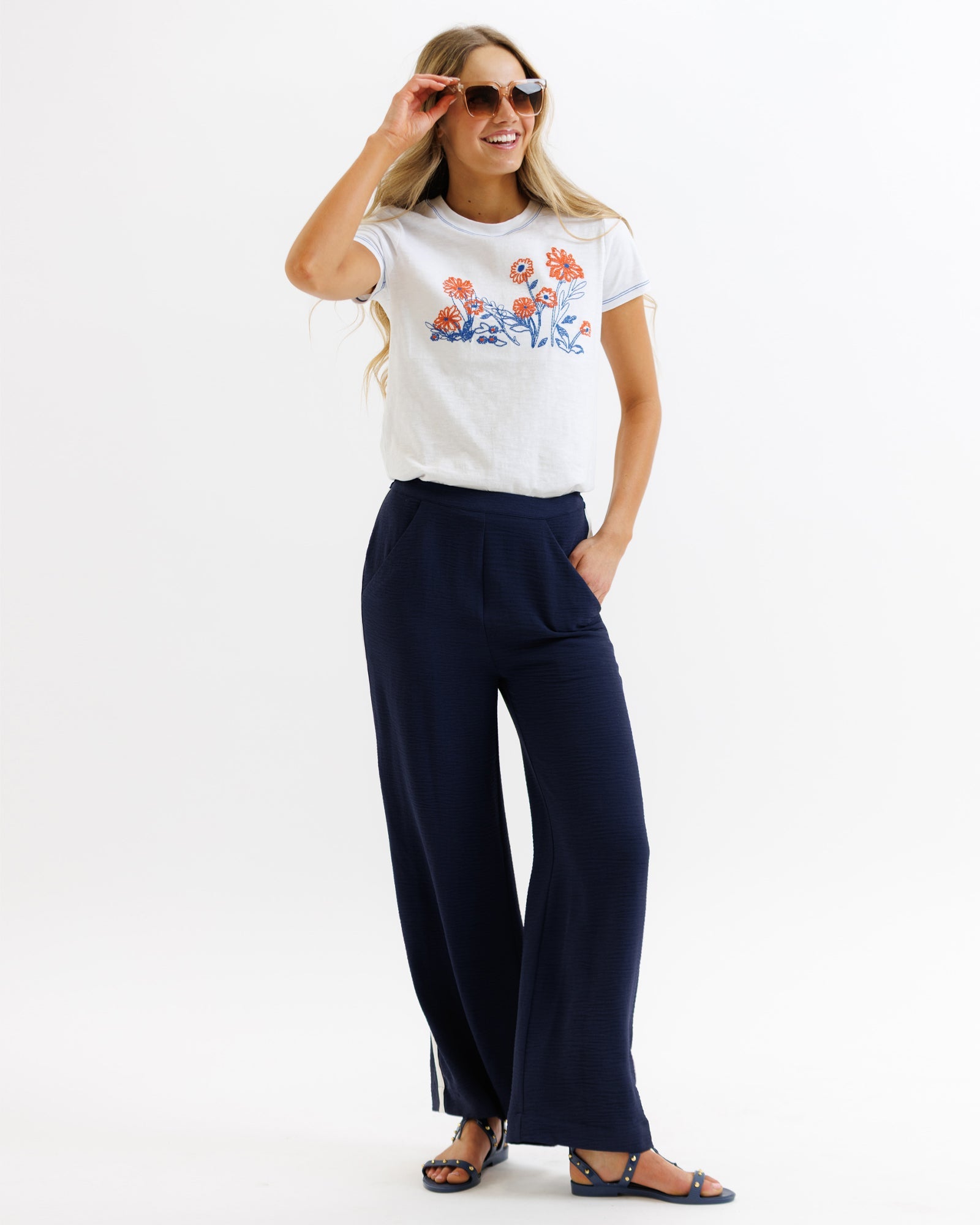 Wide-leg pants