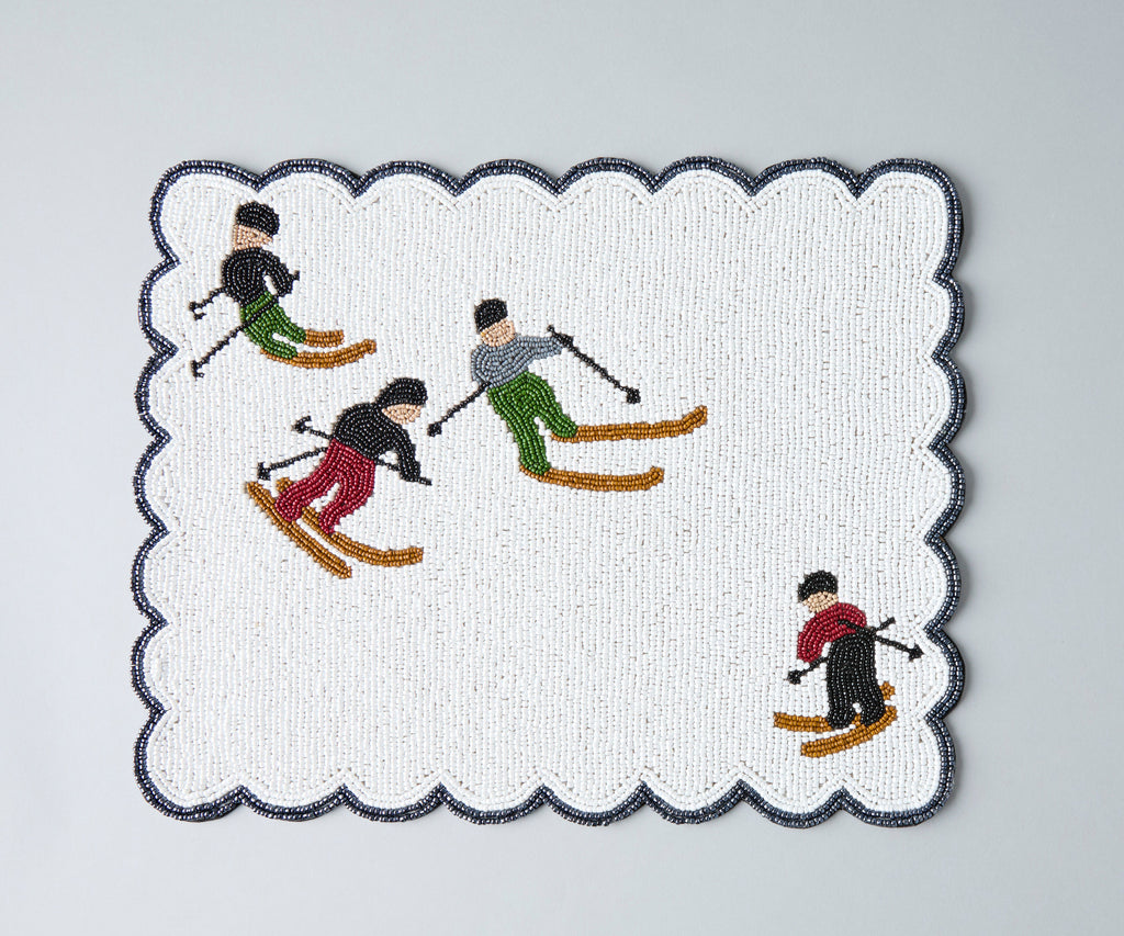 Winter Skier Christmas placemats Set – Snowy Mountain Dining Table Decor – Winter Wonderland Table Setting