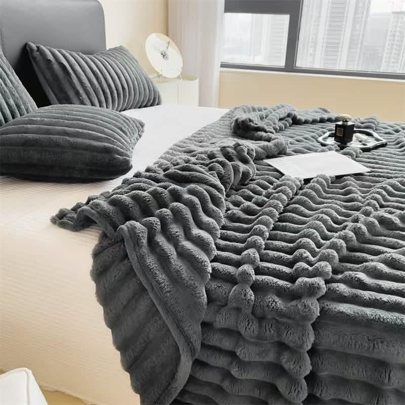 Ultra-Soft Double-Sided Fleece Blanket – Gray