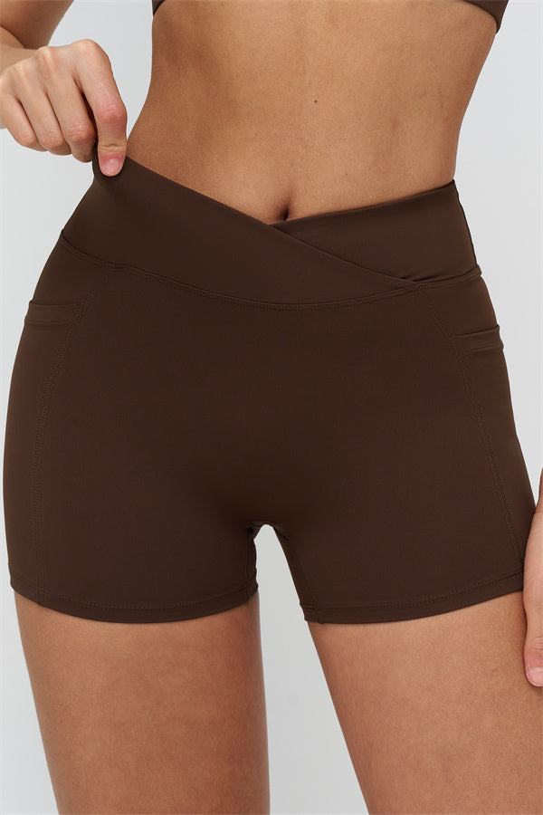 Sports Bra and Shorts 2-Piece Set – Seamless Sculpting
