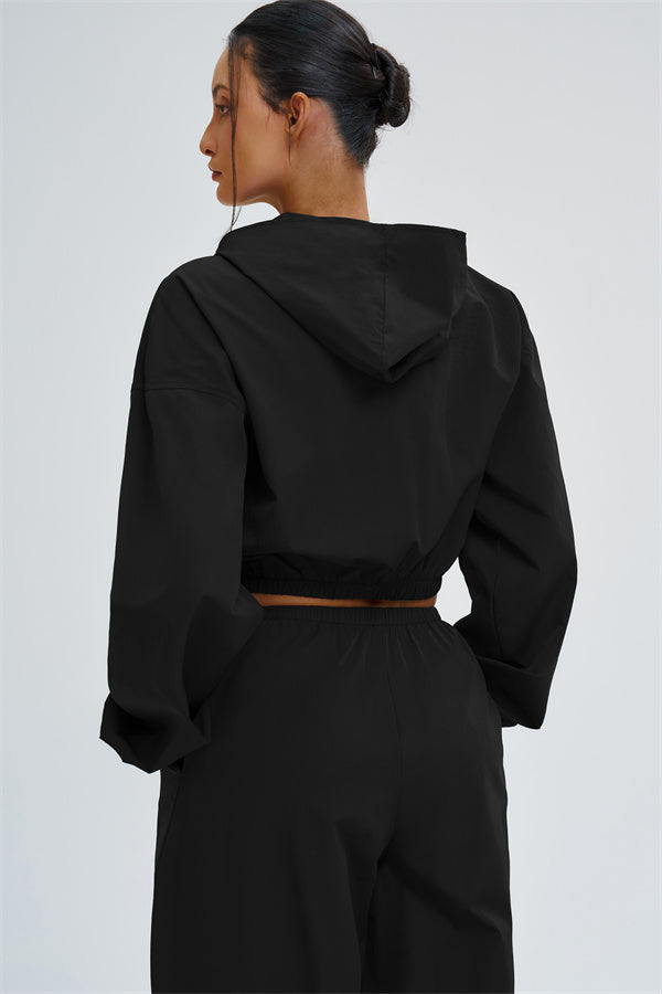 The Svelte UV protection Crop Hoodie Sweatpants 2-Piece Set