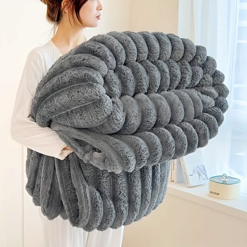 Ultra-Soft Double-Sided Fleece Blanket – Gray