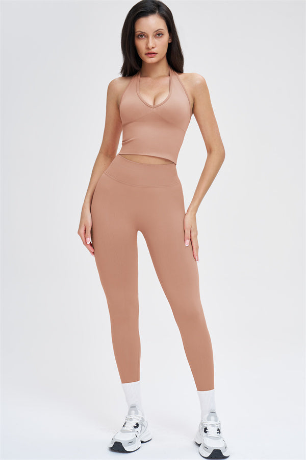 The Whim Sports Bra Leggings 2-Piece Set