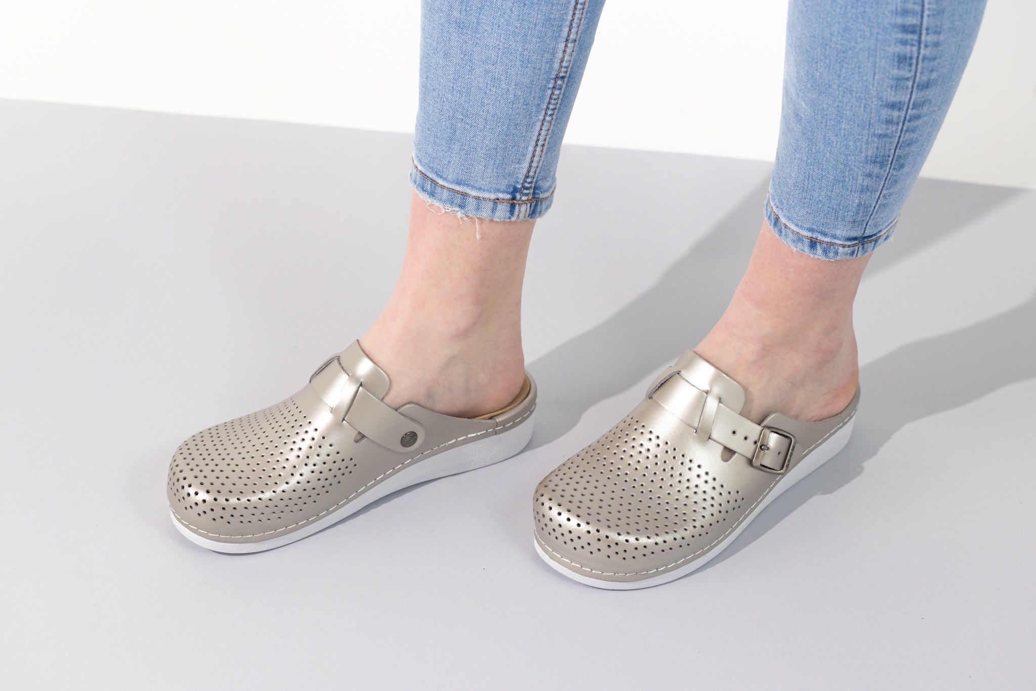 Nora IV Women's Leather Clogs - Adjustable Buckle with Removable Gel-Insole
