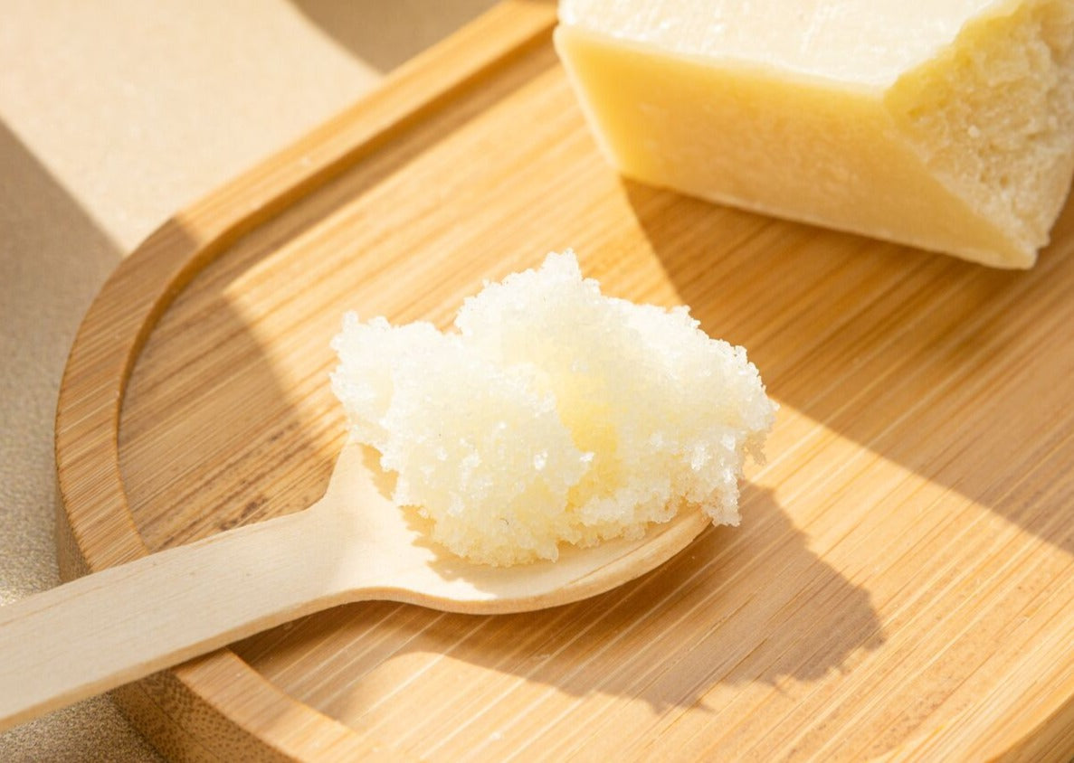 Organic Diaper Balm: To protect, calm, and nourish.