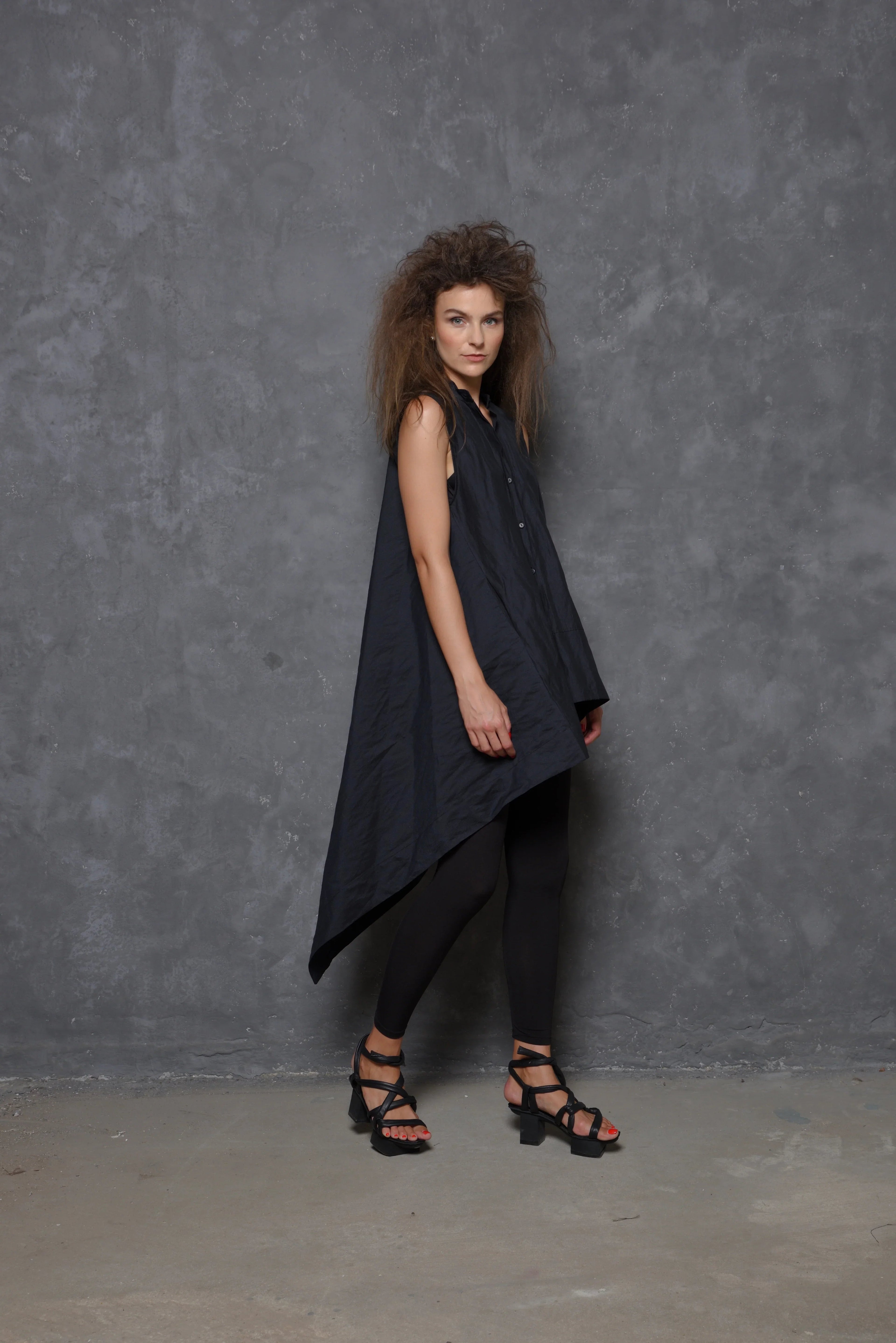 Sleeveless Asymmetrical Tunic Shirt