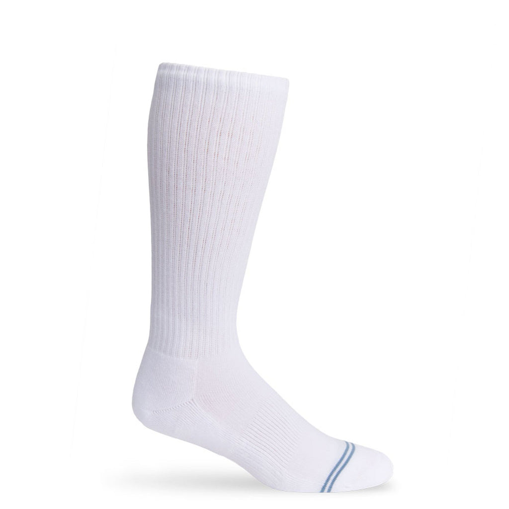 Casual White Crew Socks (GWP)