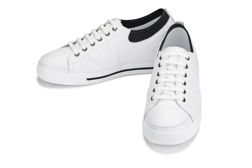 TOTO - D8171 - 2.4 Inches Taller (White/Black)