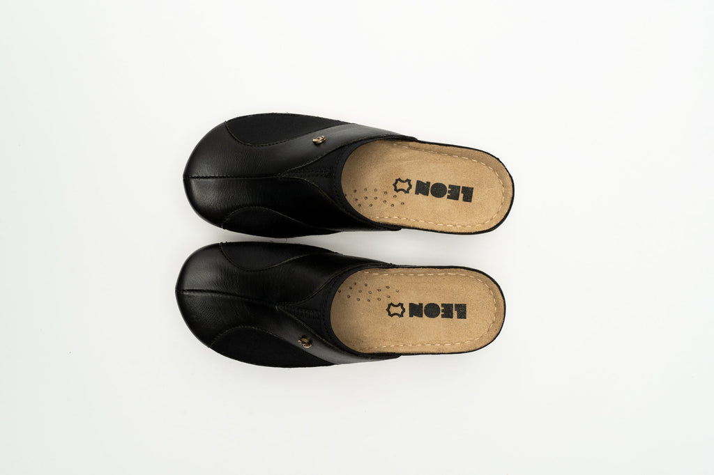 Aria I Women's Leather Clog - Twin Elastic Side Panels for Bunion Relief
