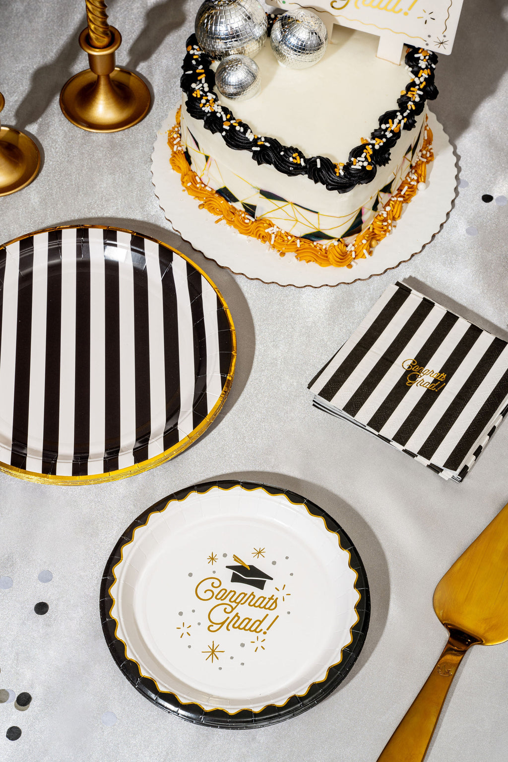 Congrats Grad Cake Plates