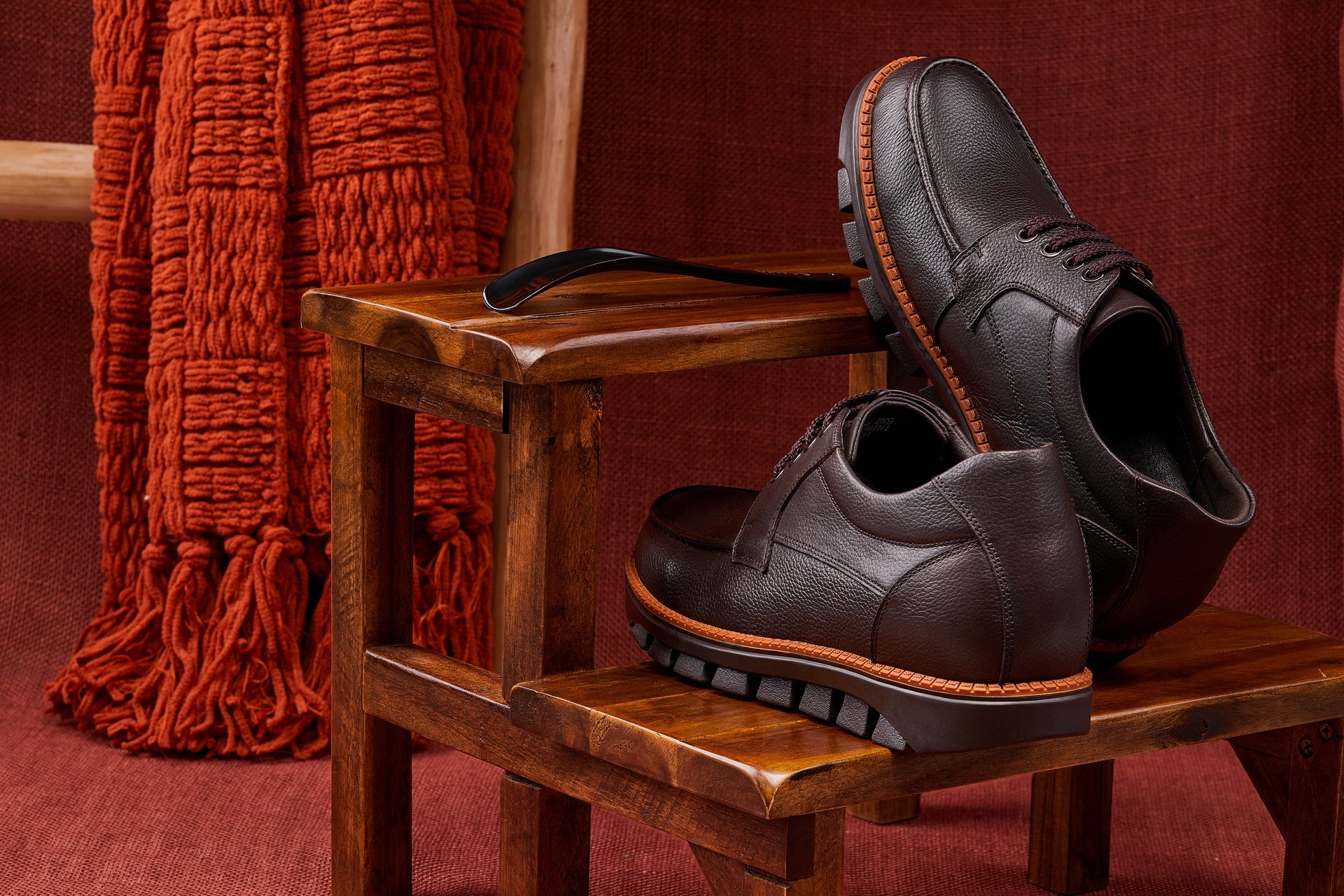 CALTO - G63811 - 3 Inches Taller (Dark Brown)