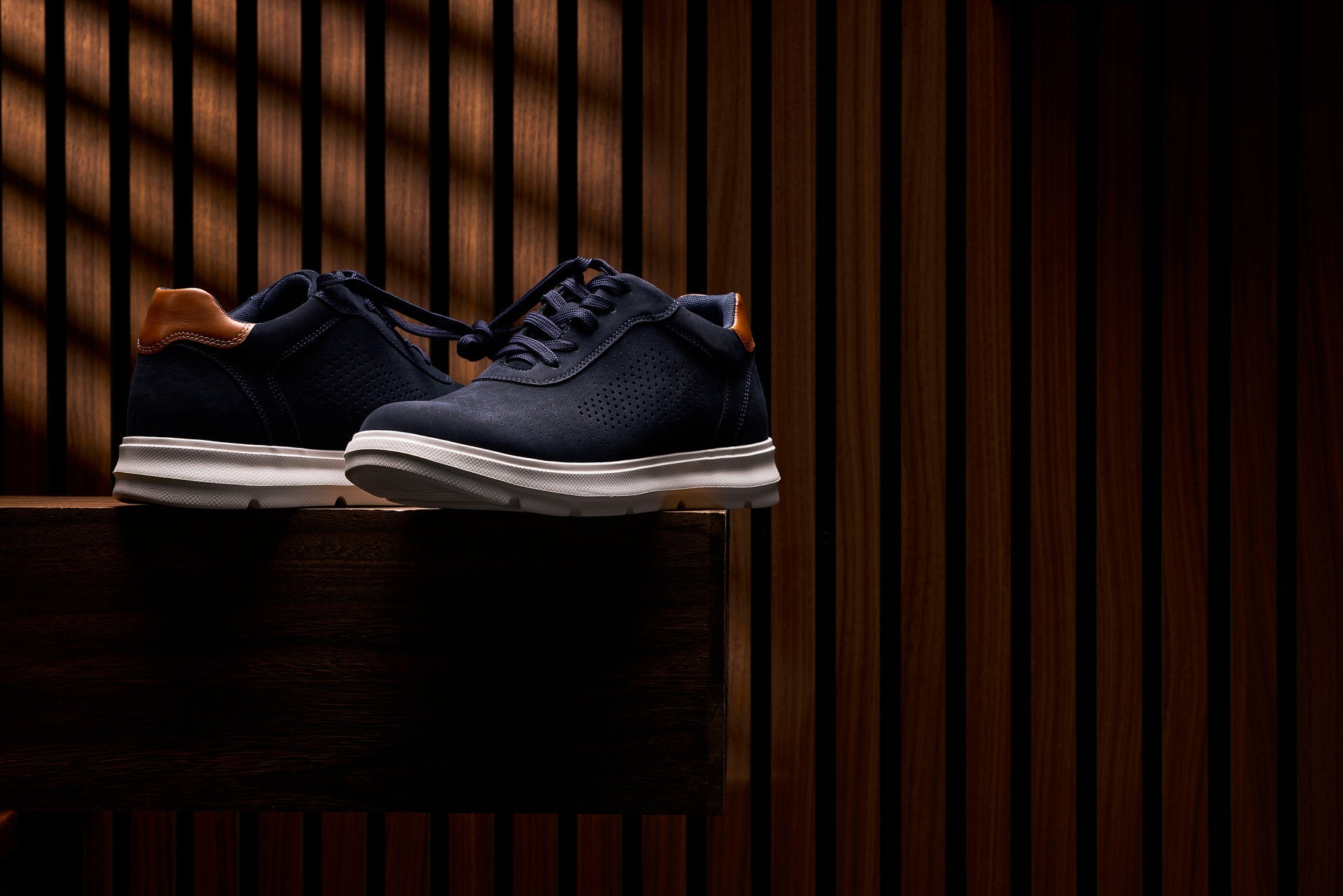 CALTO - J1582  - 2.6 Inches Taller (Navy) - Lightweight Casual Walkers