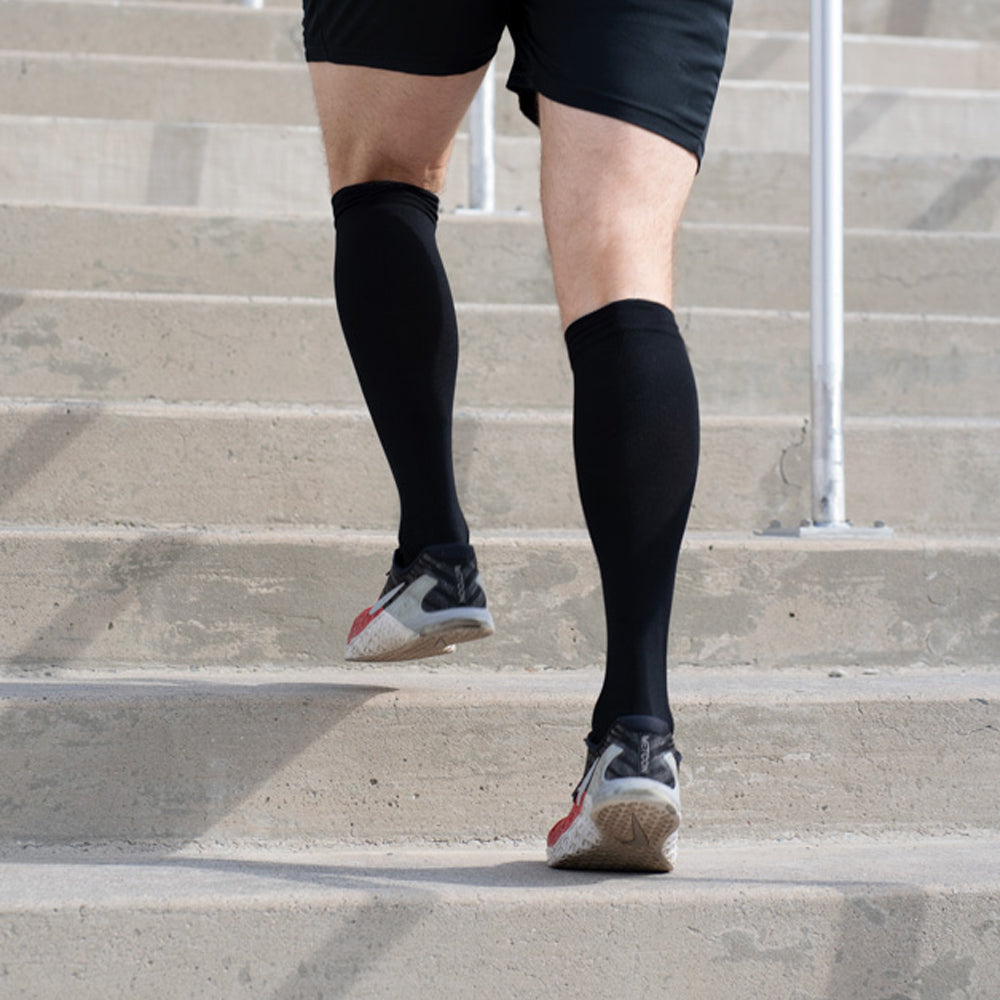 Women's Knee-High Compression Socks - Solid