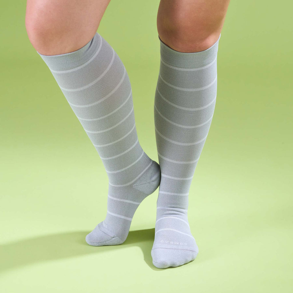 Knee-High Compression Socks – Stripes (20-30 mmHg)