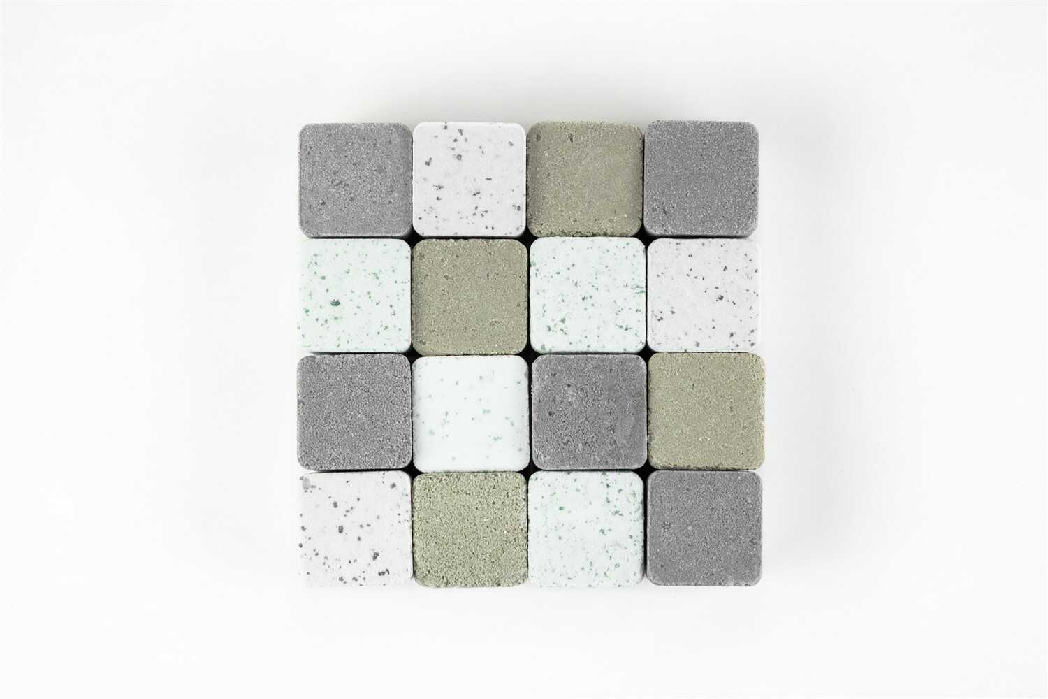 Earthy Shower Steamers Gift Box (12-Pack)