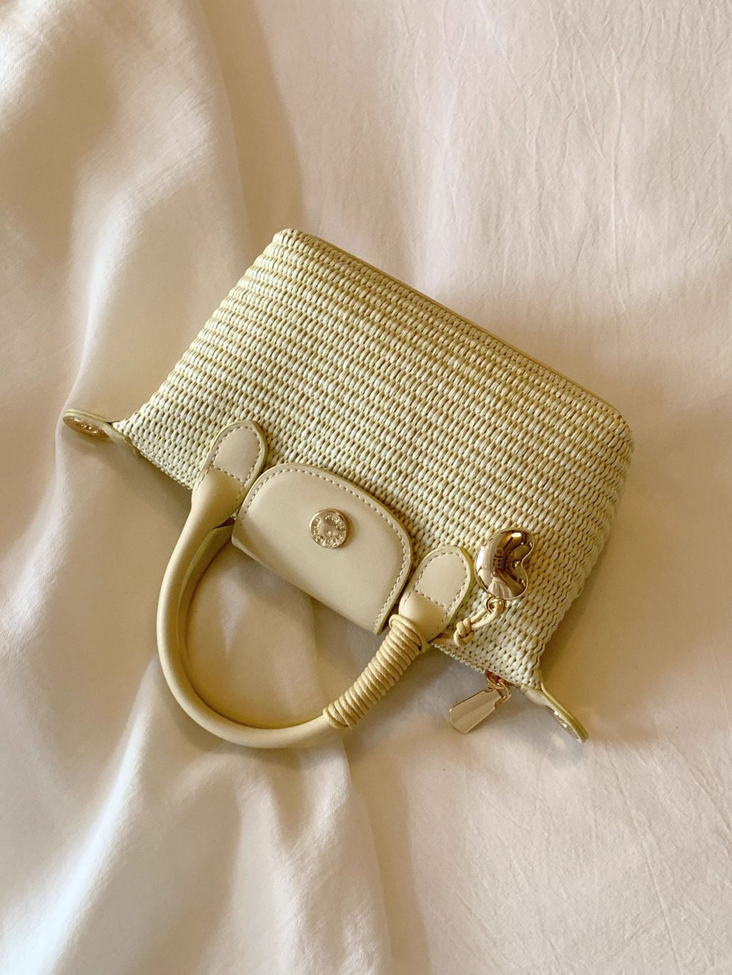 Woven Shoulder Bags