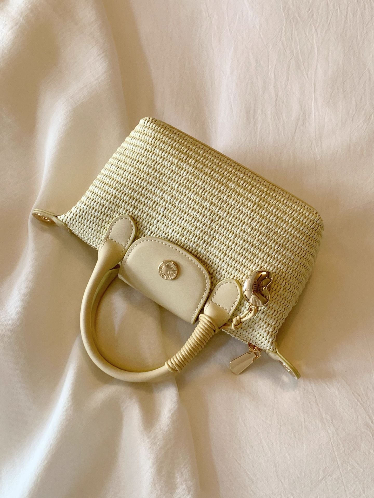 Woven Shoulder Bags