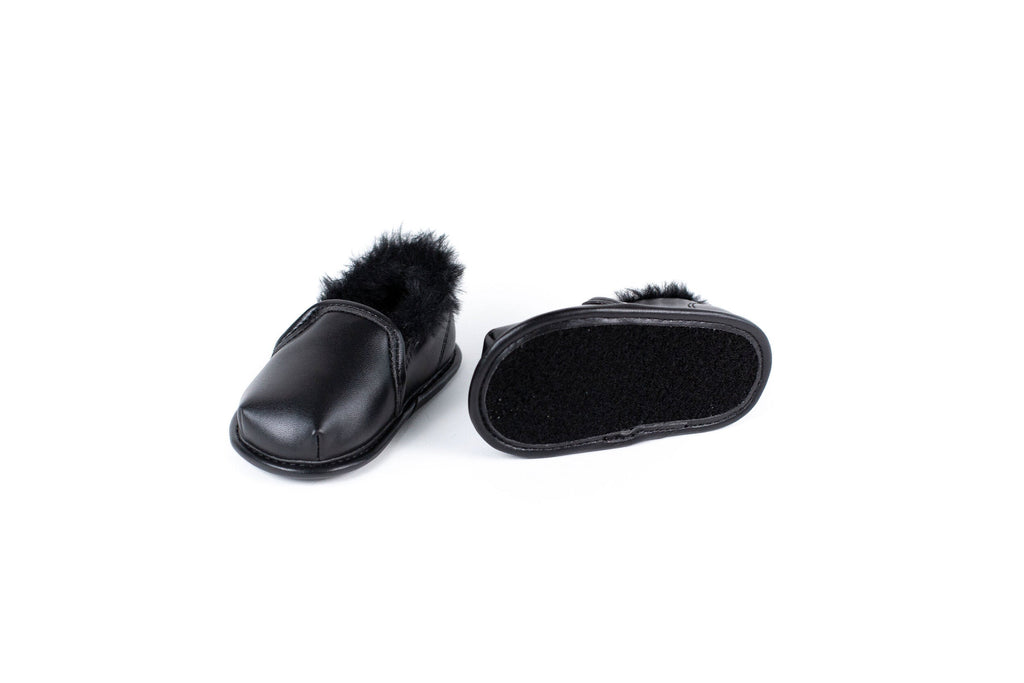 Ozznek Black Faux-Fur Barefoot Shoe Topper
