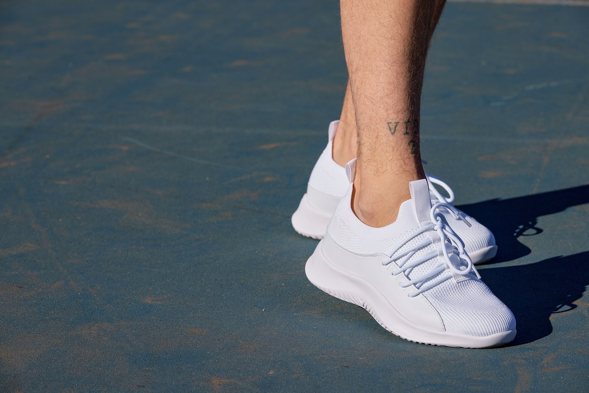 Men's Off-White Ultra Lightweight Sneakers Q131