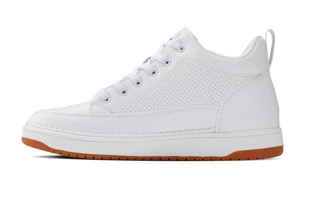 Men's White & Gum Sole Elevated Leatherette Micro-Perforated Sneakers Q272