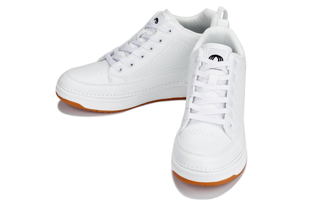 Men's White & Gum Sole Elevated Leatherette Micro-Perforated Sneakers Q272
