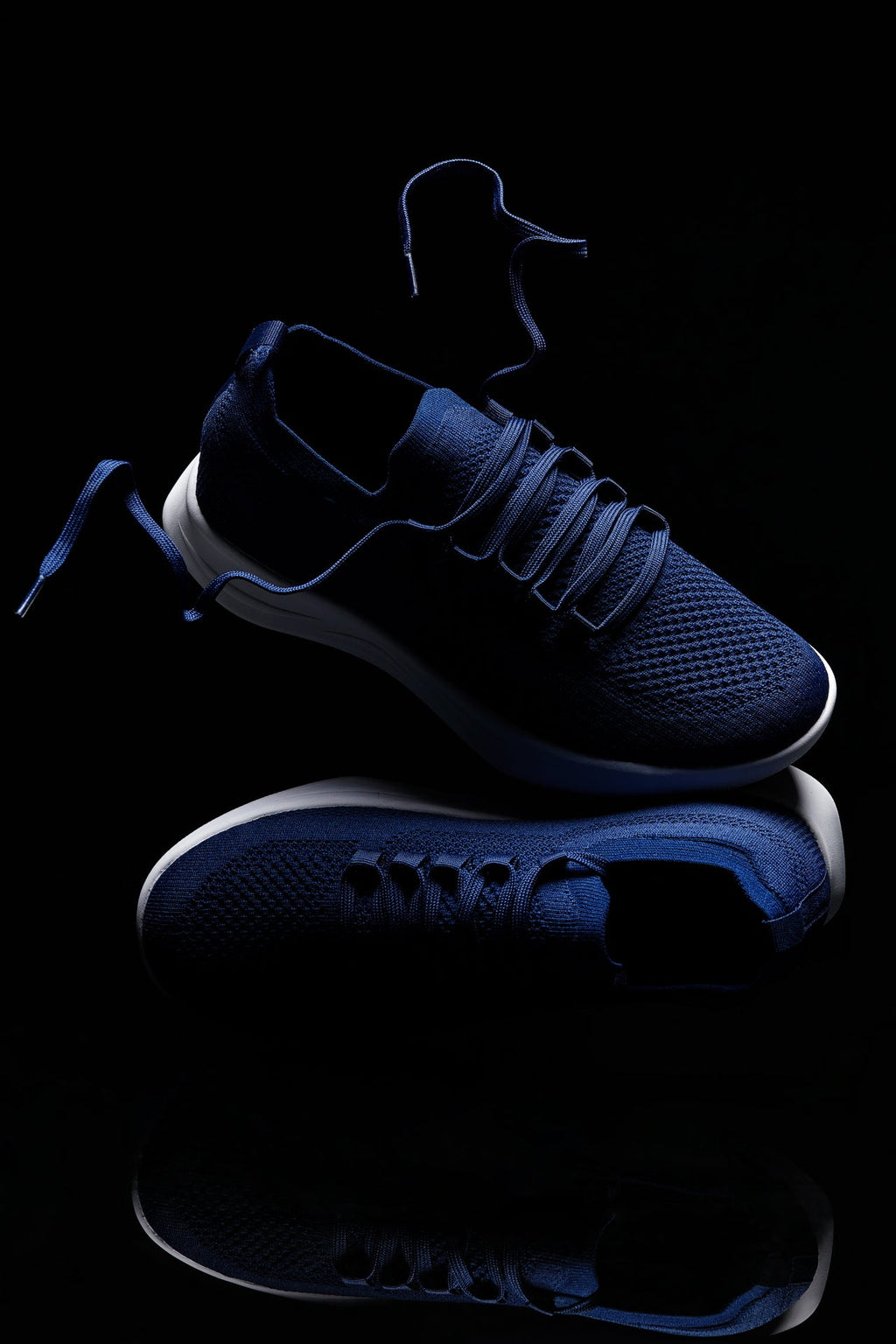 CALTO - QA063 - 2.4 Inches Taller (Navy/White Sole) - Lightweight Knitted Sneakers
