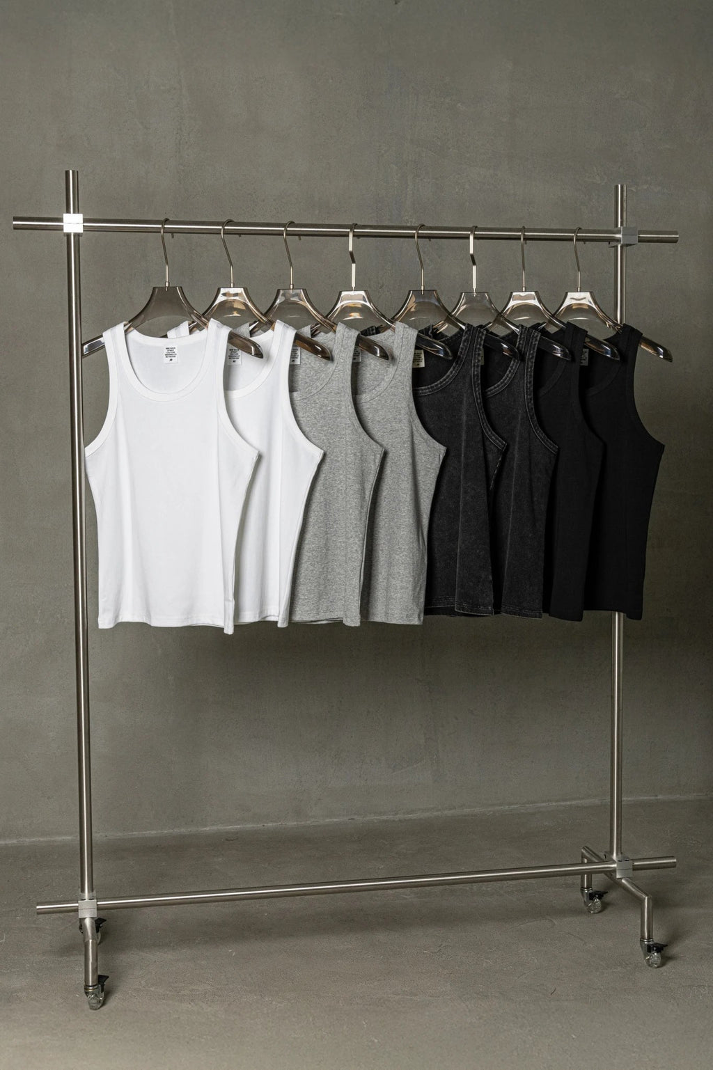 Summer Tank Top – Minimalist, Loose-Fit Workout Vest