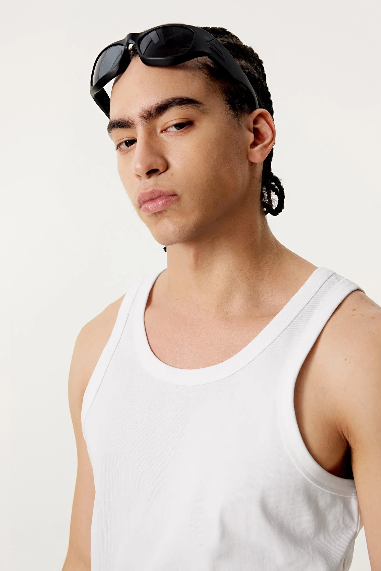 Summer Tank Top – Minimalist, Loose-Fit Workout Vest