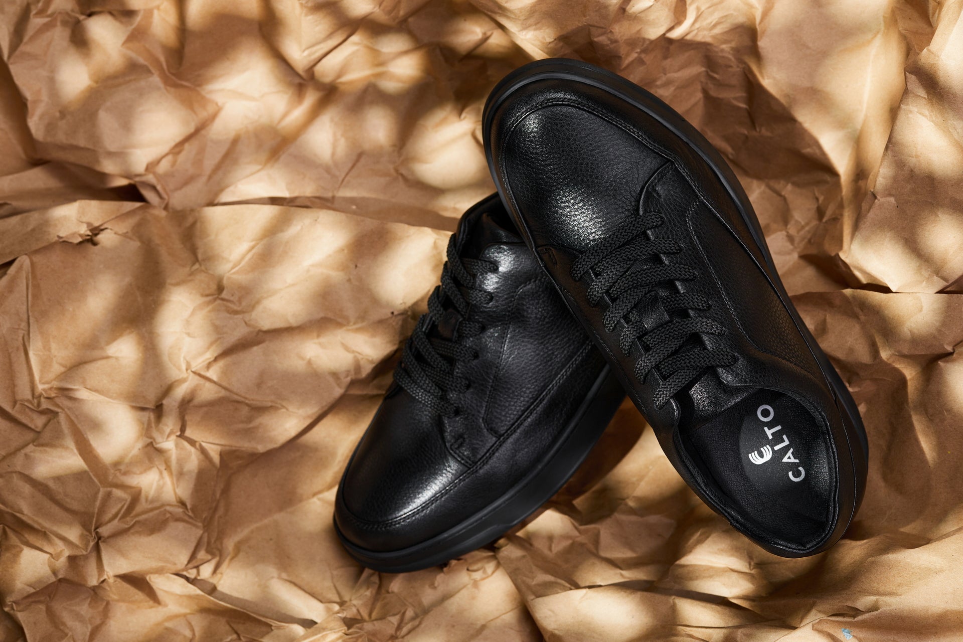 CALTO - Y7111 - 2.6 Inches Taller (Black) - Elevated Pebble Grain Leather Sneakers