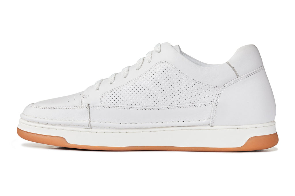Men's White & Gum Sole Elevated Micro-Perforated Leather Sneakers Y7932
