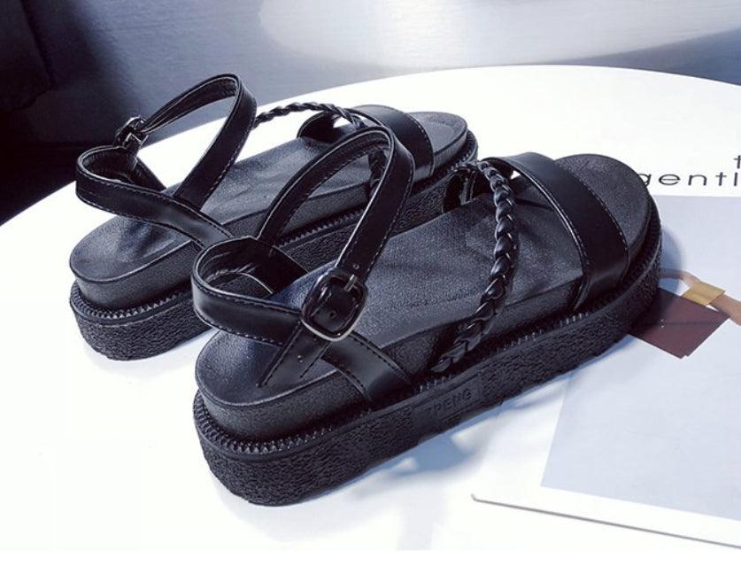 Black Summer Women's Flat Platform Sandals: Soft Leather, Casual Open Toe, Comfort Footbed, Double Buckle, Adjustable, Non-Slip Shoes