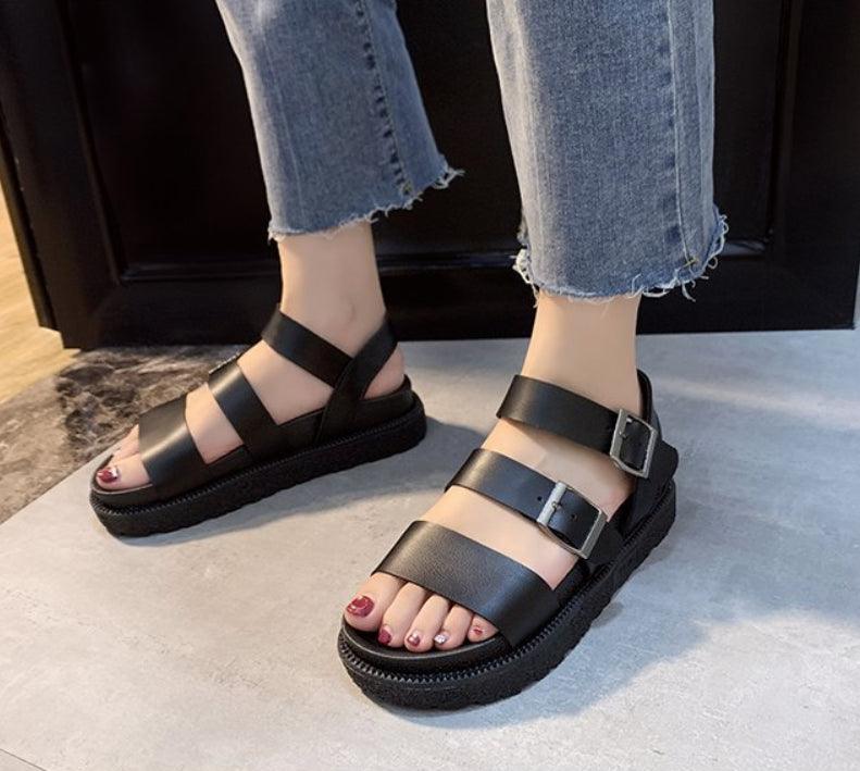 Black Summer Women's Flat Platform Sandals: Soft Leather, Casual Open Toe, Comfort Footbed, Double Buckle, Adjustable, Non-Slip Shoes