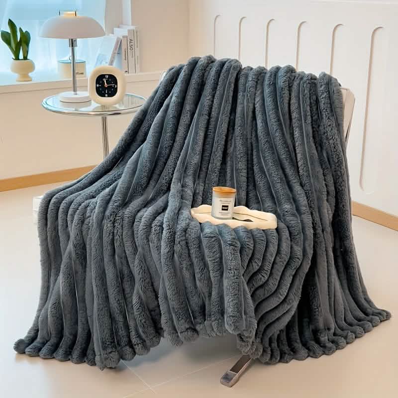 Ultra-Soft Double-Sided Fleece Blanket – Gray