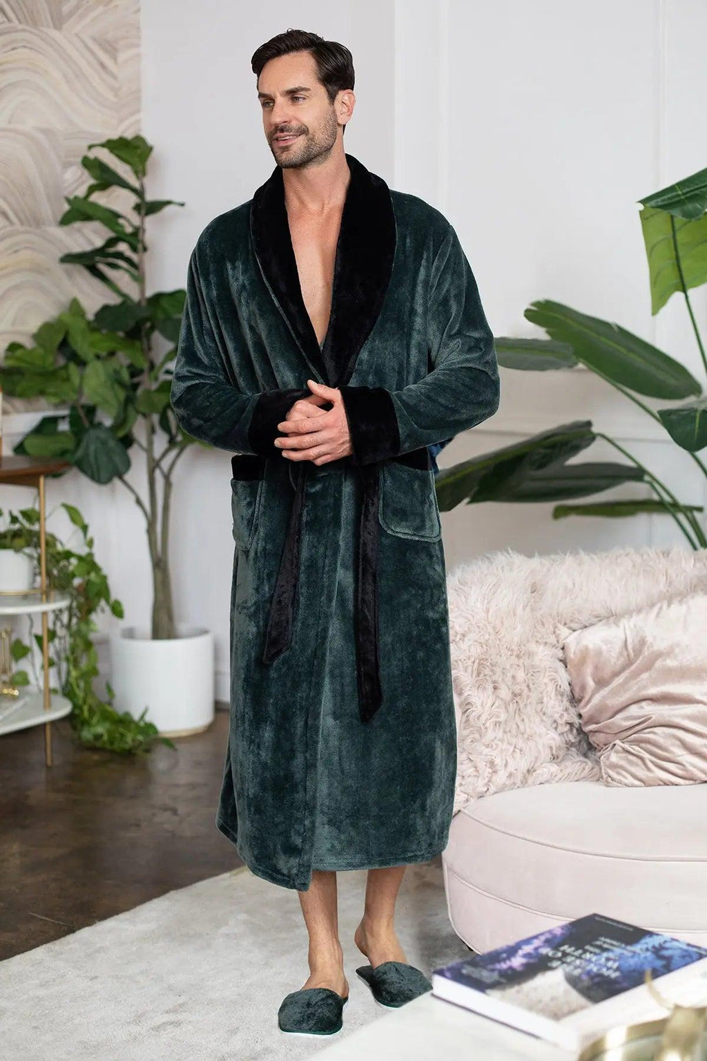 Cozy Men's Plush Robes – Built for Comfort, Designed to Last with available Personalization Add-on