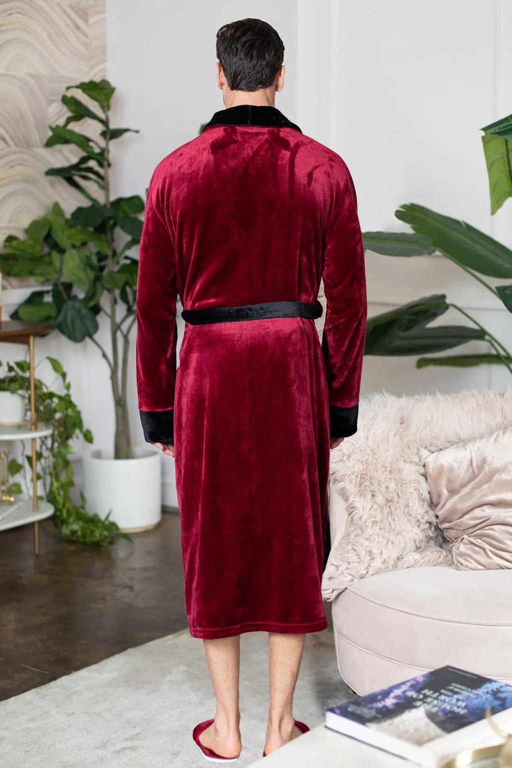 Cozy Men's Plush Robes – Built for Comfort, Designed to Last with available Personalization Add-on