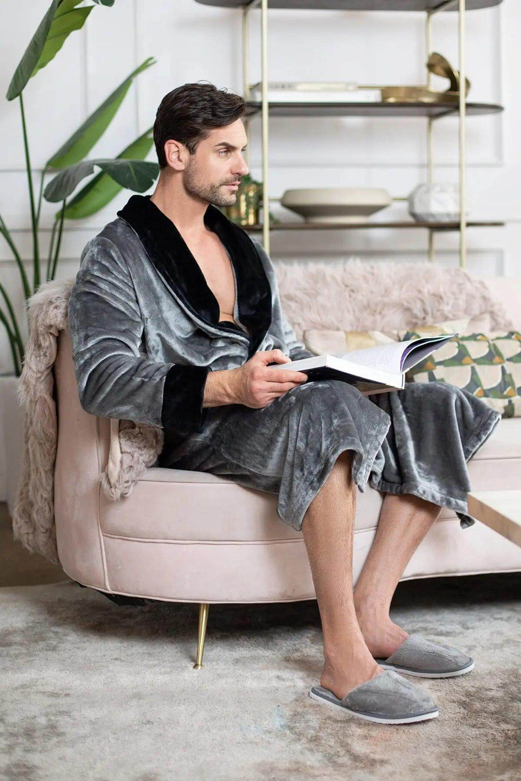 Cozy Men's Plush Robes – Built for Comfort, Designed to Last with available Personalization Add-on