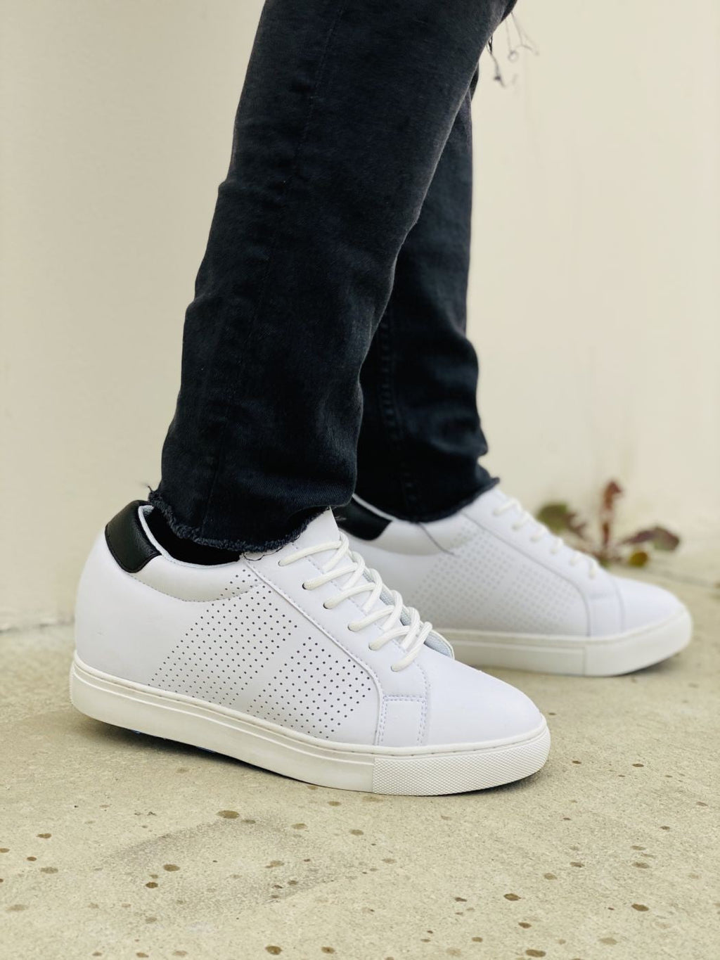 Men's White Elevator Sneakers H0833
